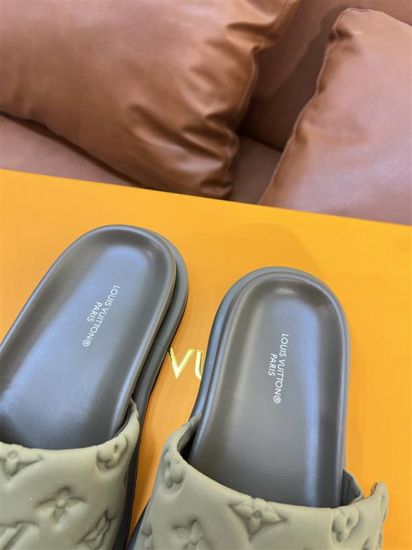 20251128184542120 180